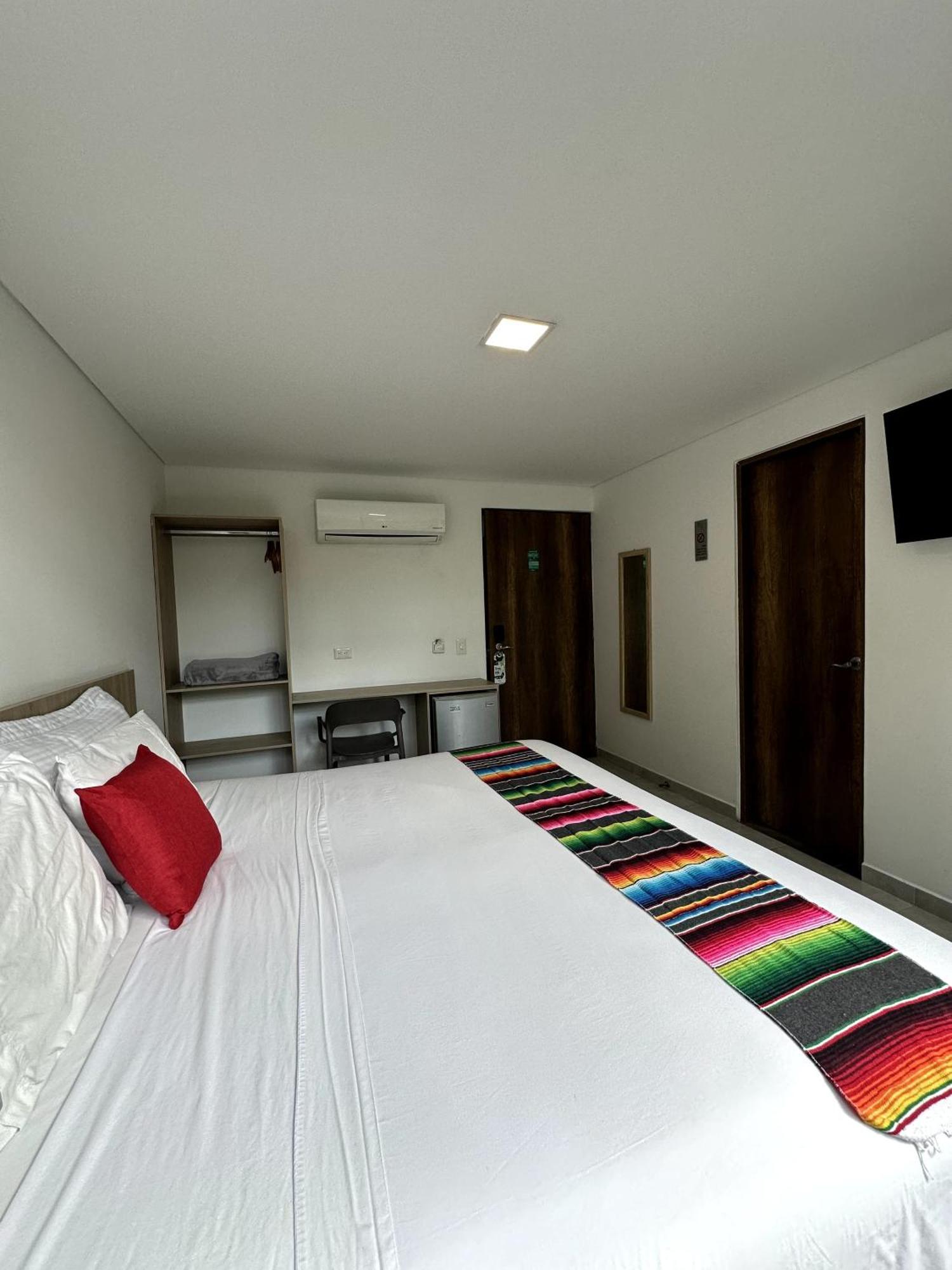 Hotel Zona Verde Медельїн Екстер'єр фото